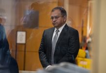Judge sentences former Theranos executive ‘Sunny’ Balwani to nearly 13 years in prison over blood testing scandal judge-sentences-former-theranos-executive-‘sunny’-balwani-to-nearly-13-years-in-prison-over-blood-testing-scandal