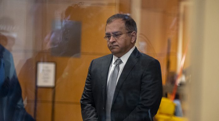Judge sentences former Theranos executive ‘Sunny’ Balwani to nearly 13 years in prison over blood testing scandal judge-sentences-former-theranos-executive-‘sunny’-balwani-to-nearly-13-years-in-prison-over-blood-testing-scandal