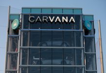 Carvana stock collapses amid bankruptcy fears after creditor pact and another $1 price target carvana-stock-collapses-amid-bankruptcy-fears-after-creditor-pact-and-another-$1-price-target