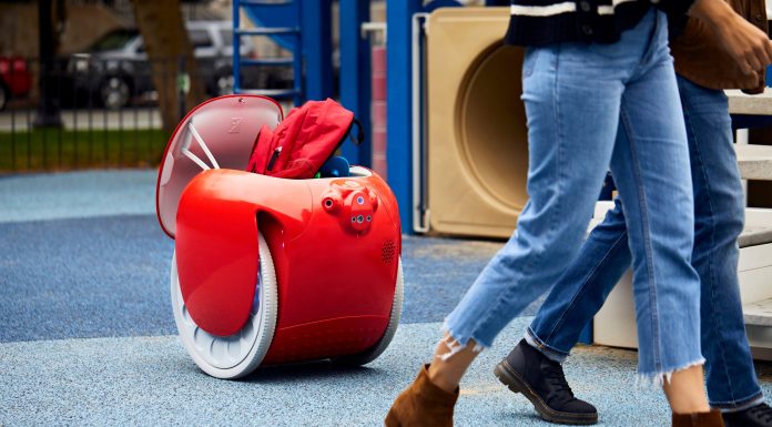 ‘Follower’ robot Gitamini is great at carrying stuff and aims to eliminate short car trips. It’s a work in progress ‘follower’-robot-gitamini-is-great-at-carrying-stuff-and-aims-to-eliminate-short-car-trips.-it’s-a-work-in-progress