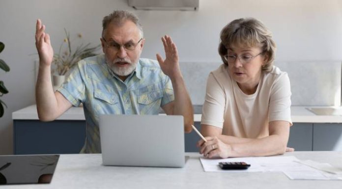 ‘One of the worst money mistakes’: This Harvard-schooled economist says retiring early is a move you’ll ‘regret’ — here are 3 big problems with hanging it up in your 50s ‘one-of-the-worst-money-mistakes’:-this-harvard-schooled-economist-says-retiring-early-is-a-move-you’ll-‘regret’-—-here-are-3-big-problems-with-hanging-it-up-in-your-50s