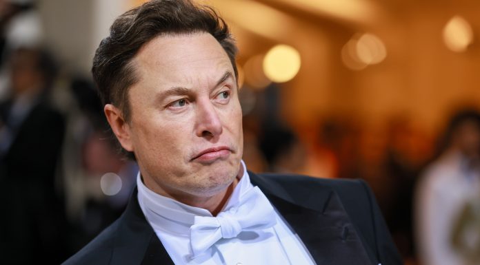 Elon Musk gave $5.7 billion to charity last year. Where the money went was a mystery—until now elon-musk-gave-$57-billion-to-charity-last-year.-where-the-money-went-was-a-mystery—until-now