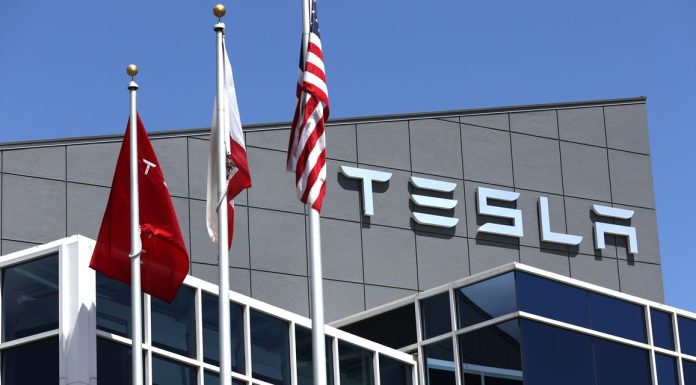 Tesla’s Elon Musk Has a Finance Lesson For Investors. They Disagree. tesla’s-elon-musk-has-a-finance-lesson-for-investors-they-disagree.