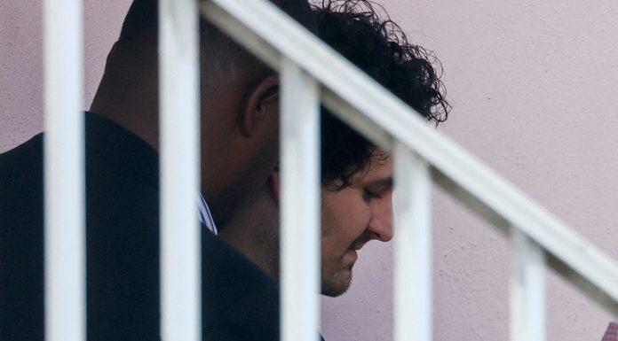 ‘Visibly Shaking’ FTX Co-Founder Hammers out a ‘Wasted Day’ in Court as Bahamian, US Legal Team Prep for Extradition ‘visibly-shaking’-ftx-co-founder-hammers-out-a-‘wasted-day’-in-court-as-bahamian,-us-legal-team-prep-for-extradition
