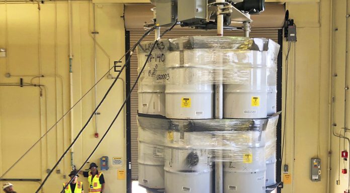 New Mexico would like to make it just a little bit harder for the federal government to keep dumping radioactive waste there new-mexico-would-like-to-make-it-just-a-little-bit-harder-for-the-federal-government-to-keep-dumping-radioactive-waste-there