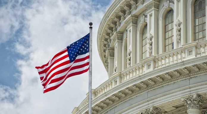 US Senator Introduces Bill to Regulate Payment Stablecoins us-senator-introduces-bill-to-regulate-payment-stablecoins