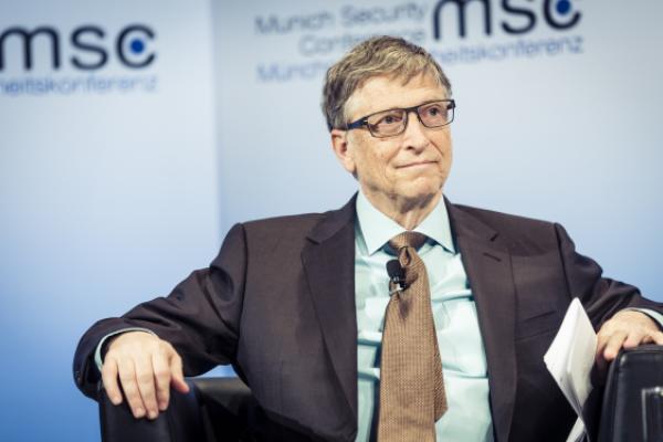 bill-gates-hit-by-housing-market-swoon?-billionaire-reportedly-lists-daughter’s-apartment-at-discount