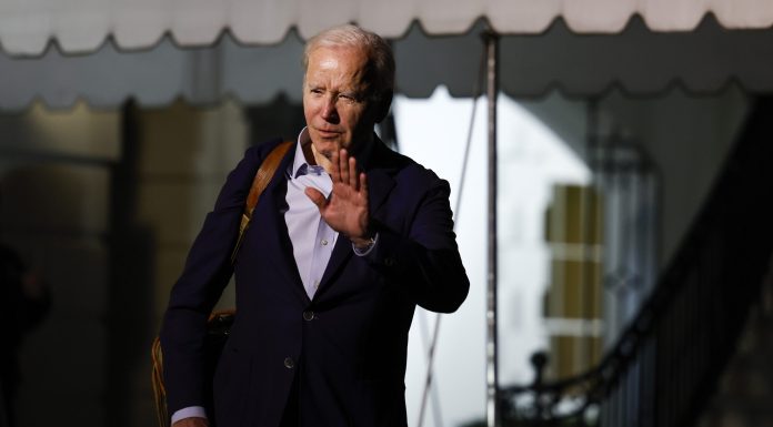 Biden signs $1.7 trillion omnibus spending bill, avoiding government shutdown biden-signs-$1.7-trillion-omnibus-spending-bill,-avoiding-government-shutdown