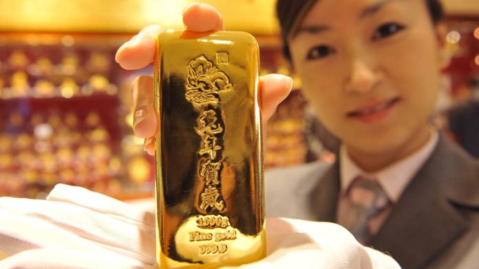 central-bank-gold-demand-rose-at-the-fastest-pace-in-55-years,-analyst-says-silver-could-outperform-gold-in-2023