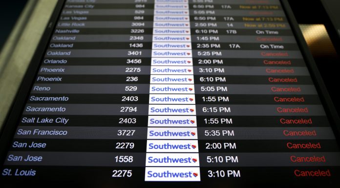 Southwest Airlines is trying to win back its once-loyal passengers with free rewards points worth up to $300 southwest-airlines-is-trying-to-win-back-its-once-loyal-passengers-with-free-rewards-points-worth-up-to-$300