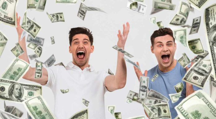 SEC Charges Team Behind Coindeal Crypto Fraud That Promised 500,000 Times Investment Returns sec-charges-team-behind-coindeal-crypto-fraud-that-promised-500,000-times-investment-returns