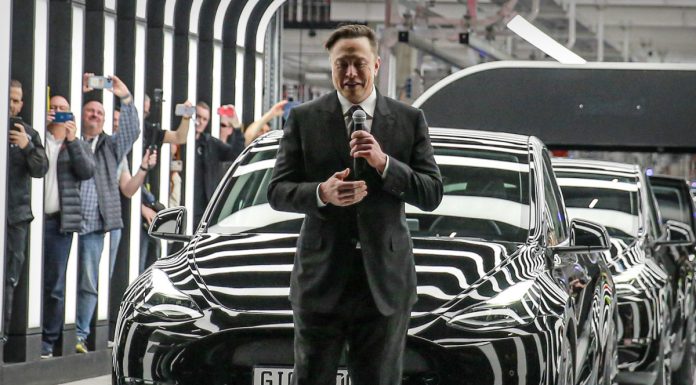 Elon Musk Sends Subtle Message to Disenchanted Tesla Shareholders elon-musk-sends-subtle-message-to-disenchanted-tesla-shareholders