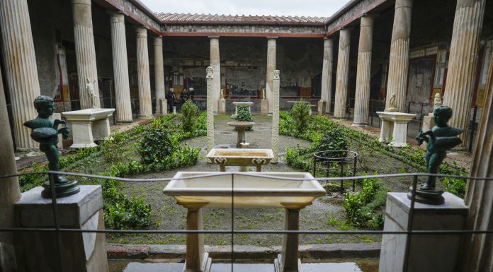 Lifestyles of the rich and dead for 2,000 years revealed. See inside Pompeii’s stunning new restoration. lifestyles-of-the-rich-and-dead-for-2,000-years-revealed-see-inside-pompeii’s-stunning-new-restoration.