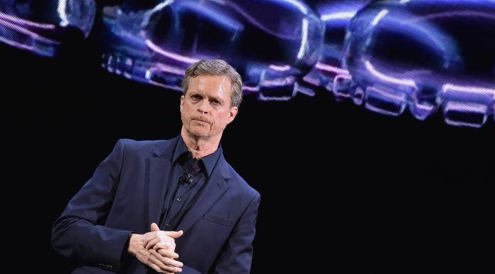 Top investor lays siege to Disney’s magic kingdom for ‘over-the-top’ executive compensation and big spending top-investor-lays-siege-to-disney’s-magic-kingdom-for-‘over-the-top’-executive-compensation-and-big-spending