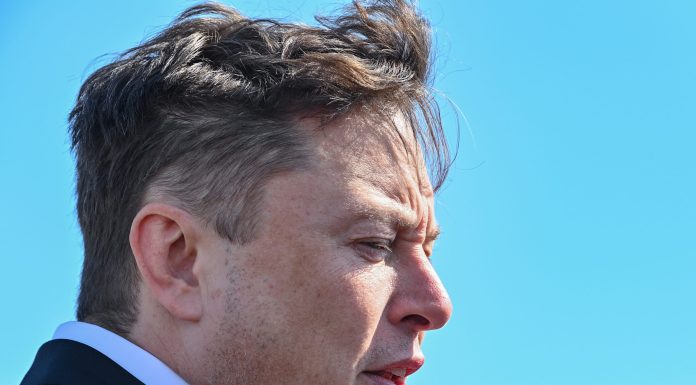 Elon Musk and Tesla owners are learning a harsh lesson about revaluation elon-musk-and-tesla-owners-are-learning-a-harsh-lesson-about-revaluation