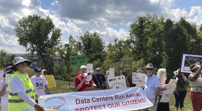Amazon Web Services will invest $35B in new data centers in Virginia. Not everyone is happy: ‘Commonwealth of Amazon’ amazon-web-services-will-invest-$35b-in-new-data-centers-in-virginia.-not-everyone-is-happy:-‘commonwealth-of-amazon’