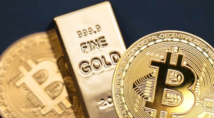 Economist Peter Schiff Explains Why Bitcoin and Gold Are up This Year — ‘They’re Rising for Opposite Reasons’ economist-peter-schiff-explains-why-bitcoin-and-gold-are-up-this-year-—-‘they’re-rising-for-opposite-reasons’