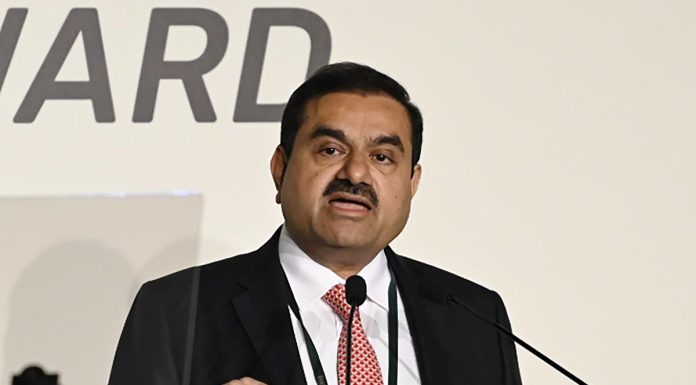 Adani Rout Deepens to $45 Billion, Pressuring Asia’s Richest Man adani-rout-deepens-to-$45-billion,-pressuring-asia’s-richest-man