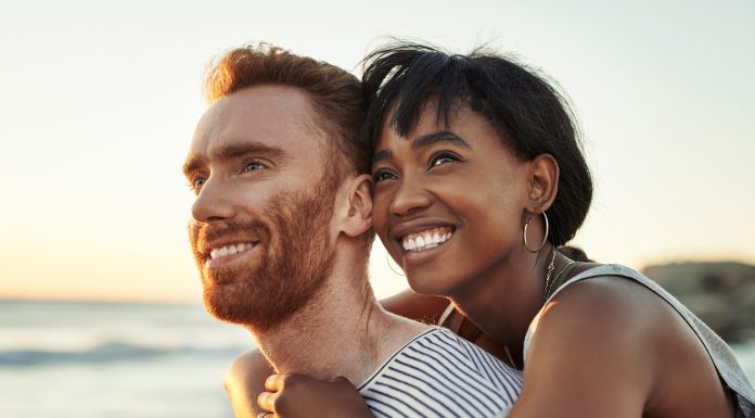 Money can’t buy you love but your partner probably wants you to make at least $30,000 a year money-can’t-buy-you-love-but-your-partner-probably-wants-you-to-make-at-least-$30,000-a-year