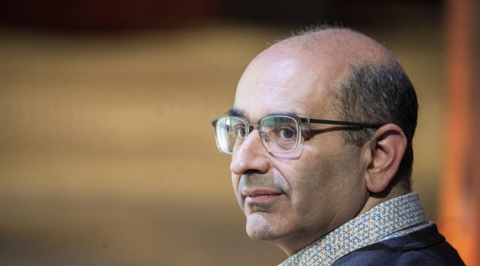 Google’s scramble to catch up to ChatGPT may be the tech battle of the next decade google’s-scramble-to-catch-up-to-chatgpt-may-be-the-tech-battle-of-the-next-decade