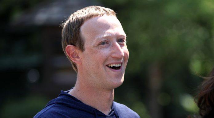 Zuckerberg and Intel are shipping the proceeds from their layoffs straight to Wall Street zuckerberg-and-intel-are-shipping-the-proceeds-from-their-layoffs-straight-to-wall-street