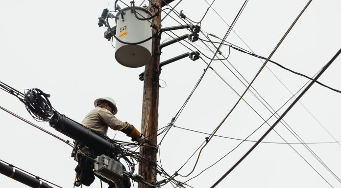 In one of tech’s favorite cities, thousands are stuck without power and dealing with spoiled food: ‘We’re planning for worst-case scenario’ in-one-of-tech’s-favorite-cities,-thousands-are-stuck-without-power-and-dealing-with-spoiled-food:-‘we’re-planning-for-worst-case-scenario’