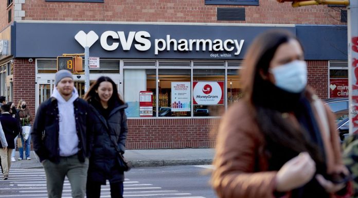 CVS Nearing $10.5 Billion Deal for Primary-Care Provider Oak Street Health cvs-nearing-$10.5-billion-deal-for-primary-care-provider-oak-street-health