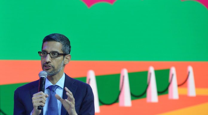 Former Googler pulls back the curtain on a bureaucratic ‘maze’—and lambastes bosses and employees for losing sight of what’s important former-googler-pulls-back-the-curtain-on-a-bureaucratic-‘maze’—and-lambastes-bosses-and-employees-for-losing-sight-of-what’s-important