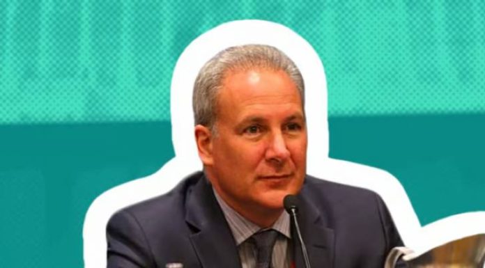 ‘The world’s largest Ponzi scheme’: Peter Schiff just blasted the US debt ceiling drama. Here are the 3 assets he trusts amid major market craziness ‘the-world’s-largest-ponzi-scheme’:-peter-schiff-just-blasted-the-us-debt-ceiling-drama.-here-are-the-3-assets-he-trusts-amid-major-market-craziness