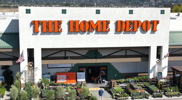Home Depot Beats Earnings Expectations. Why the Stock Is Falling. home-depot-beats-earnings-expectations-why-the-stock-is-falling.