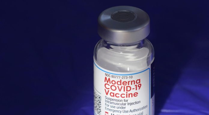 Sliding vaccine sales, new costs, shrink Moderna 4Q profit sliding-vaccine-sales,-new-costs,-shrink-moderna-4q-profit