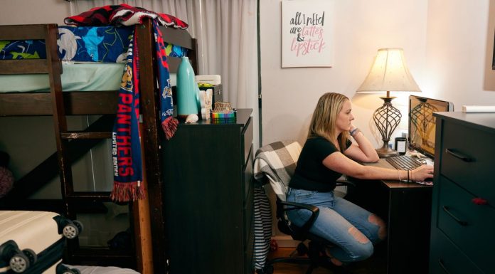 Americans in Their 30s Are Piling On Debt americans-in-their-30s-are-piling-on-debt