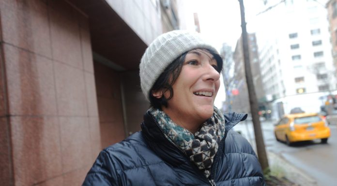 Ghislaine Maxwell’s lawyers want her conviction thrown out because a juror didn’t disclose childhood sex abuse ghislaine-maxwell’s-lawyers-want-her-conviction-thrown-out-because-a-juror-didn’t-disclose-childhood-sex-abuse