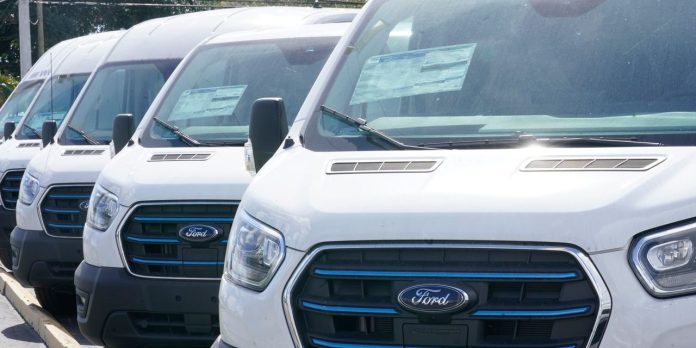 ford-to-raise-production-as-us.-auto-sales-start-to-recover