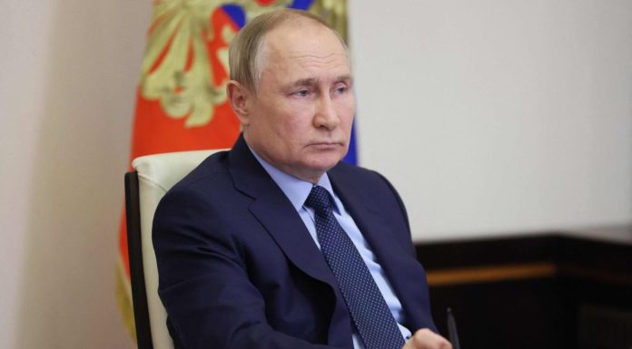 Russia’s deficit leaps to £29bn as Putin spends ferociously – live updates russia’s-deficit-leaps-to-29bn-as-putin-spends-ferociously-–-live-updates