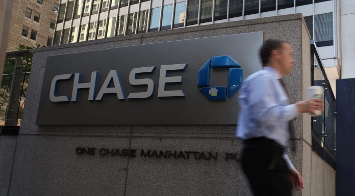 Too early to say economic green shoots have appeared, JPMorgan executive says too-early-to-say-economic-green-shoots-have-appeared,-jpmorgan-executive-says