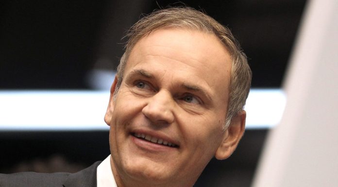 U.S. loses out to Canada for VW’s billion-dollar battery factory site us.-loses-out-to-canada-for-vw’s-billion-dollar-battery-factory-site