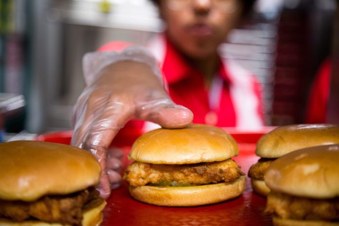 after-falling-short-in-2019,-chick-fil-a-is-planning-another-push-for-europe-(and-asia)