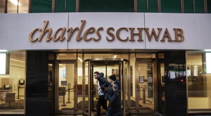 Schwab Pares Declines After Brokerage Seeks to Calm Investors schwab-pares-declines-after-brokerage-seeks-to-calm-investors