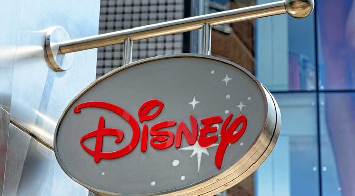 Dow Jones Notebook: 3M Rallies, Is Disney For Sale? dow-jones-notebook:-3m-rallies,-is-disney-for-sale?