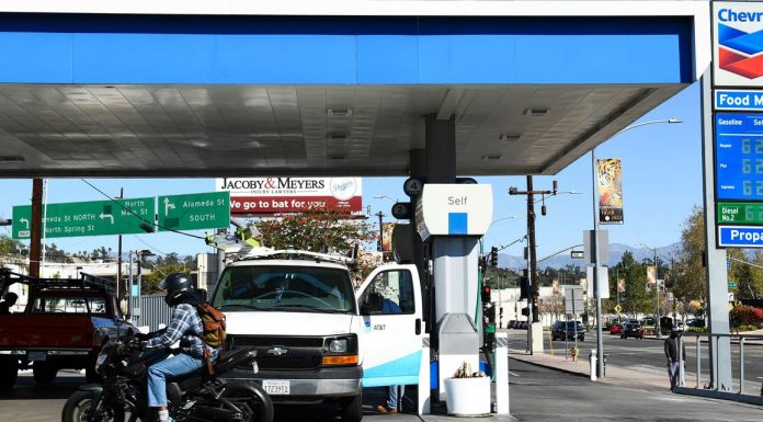 Chevron’s Second Quarter Profit Beats Outlook on Record Shale Production chevron’s-second-quarter-profit-beats-outlook-on-record-shale-production