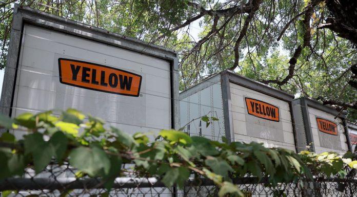 Teamsters Push Back Strike Threat at Trucker Yellow teamsters-push-back-strike-threat-at-trucker-yellow