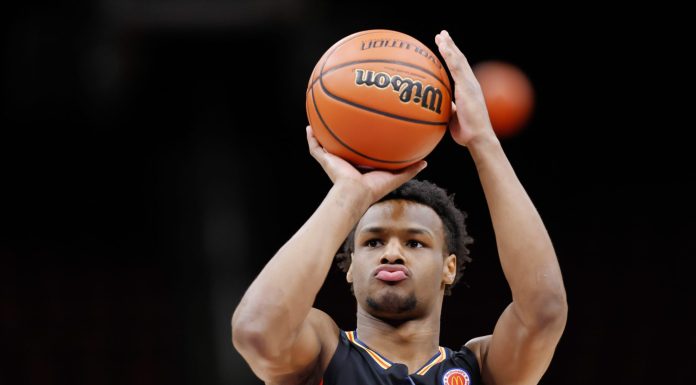 Bronny James’ cardiac arrest reignites debate about myocarditis and the COVID-19 vaccine bronny-james’-cardiac-arrest-reignites-debate-about-myocarditis-and-the-covid-19-vaccine