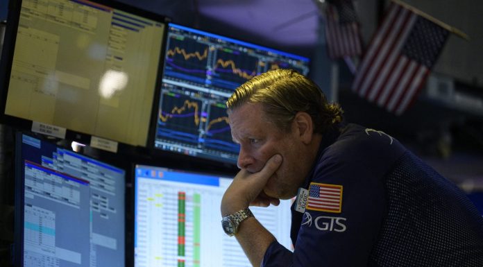 The experience-hungry American consumer is already crashing the economy into a ‘rolling recession,’ Oxford Economics says the-experience-hungry-american-consumer-is-already-crashing-the-economy-into-a-‘rolling-recession,’-oxford-economics-says