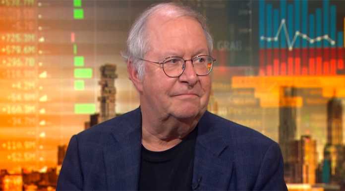 Seeking up to 9% Dividend Yield? Here Are 2 Dividend Stocks Billionaire Bill Miller Is Holding for Income Growth seeking-up-to-9%-dividend-yield?-here-are-2-dividend-stocks-billionaire-bill-miller-is-holding-for-income-growth
