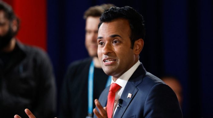 Vivek Ramaswamy wants Elon Musk to be his presidential adviser—and likes the chainsaw approach he used at Twitter vivek-ramaswamy-wants-elon-musk-to-be-his-presidential-adviser—and-likes-the-chainsaw-approach-he-used-at-twitter