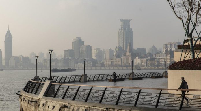 A $188 Billion Exodus Shows China’s Heft Fading in World Markets a-$188-billion-exodus-shows-china’s-heft-fading-in-world-markets