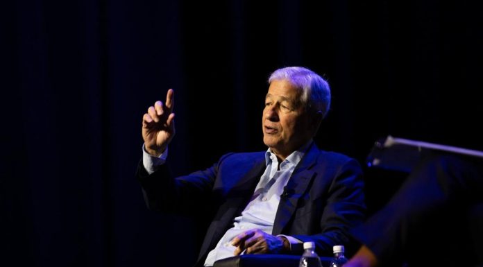 Dimon Warns World Not Ready for 7% Fed Rate: Times of India dimon-warns-world-not-ready-for-7%-fed-rate:-times-of-india