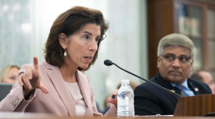 Why Commerce Secretary Gina Raimondo is calling Huawei’s new phone ‘incredibly disturbing’ why-commerce-secretary-gina-raimondo-is-calling-huawei’s-new-phone-‘incredibly-disturbing’