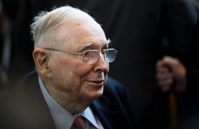warren-buffett-lieutenant-charlie-munger-gives-$40-million-in-stock-to-southern-california-museum
